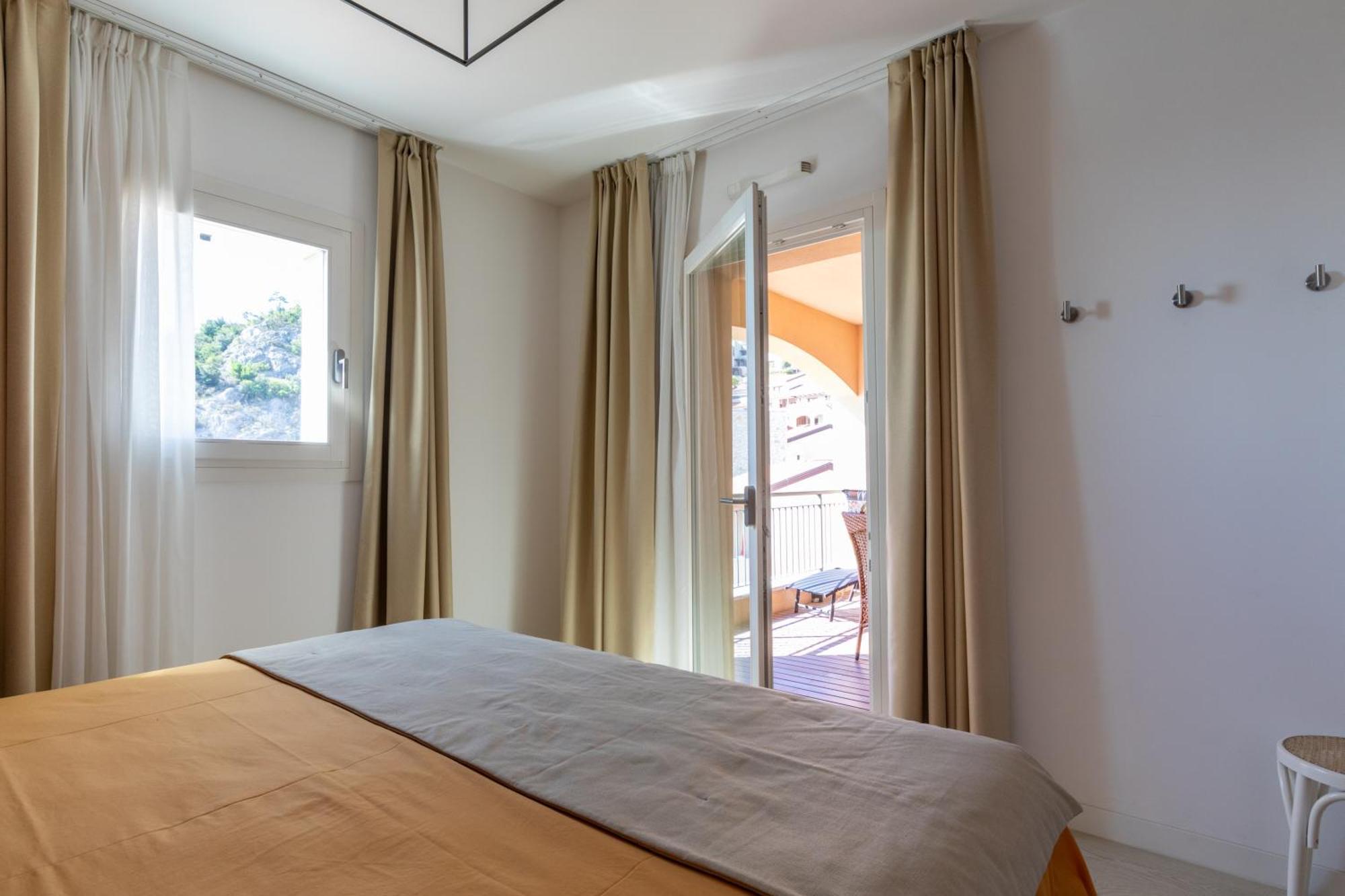 Portopiccolo Avolare Apartments In Borgo Систияна Екстериор снимка