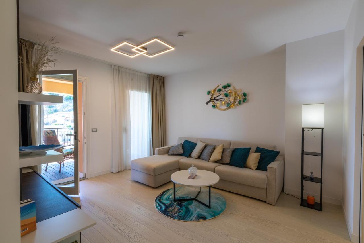 Portopiccolo Avolare Apartments In Borgo Систияна Екстериор снимка