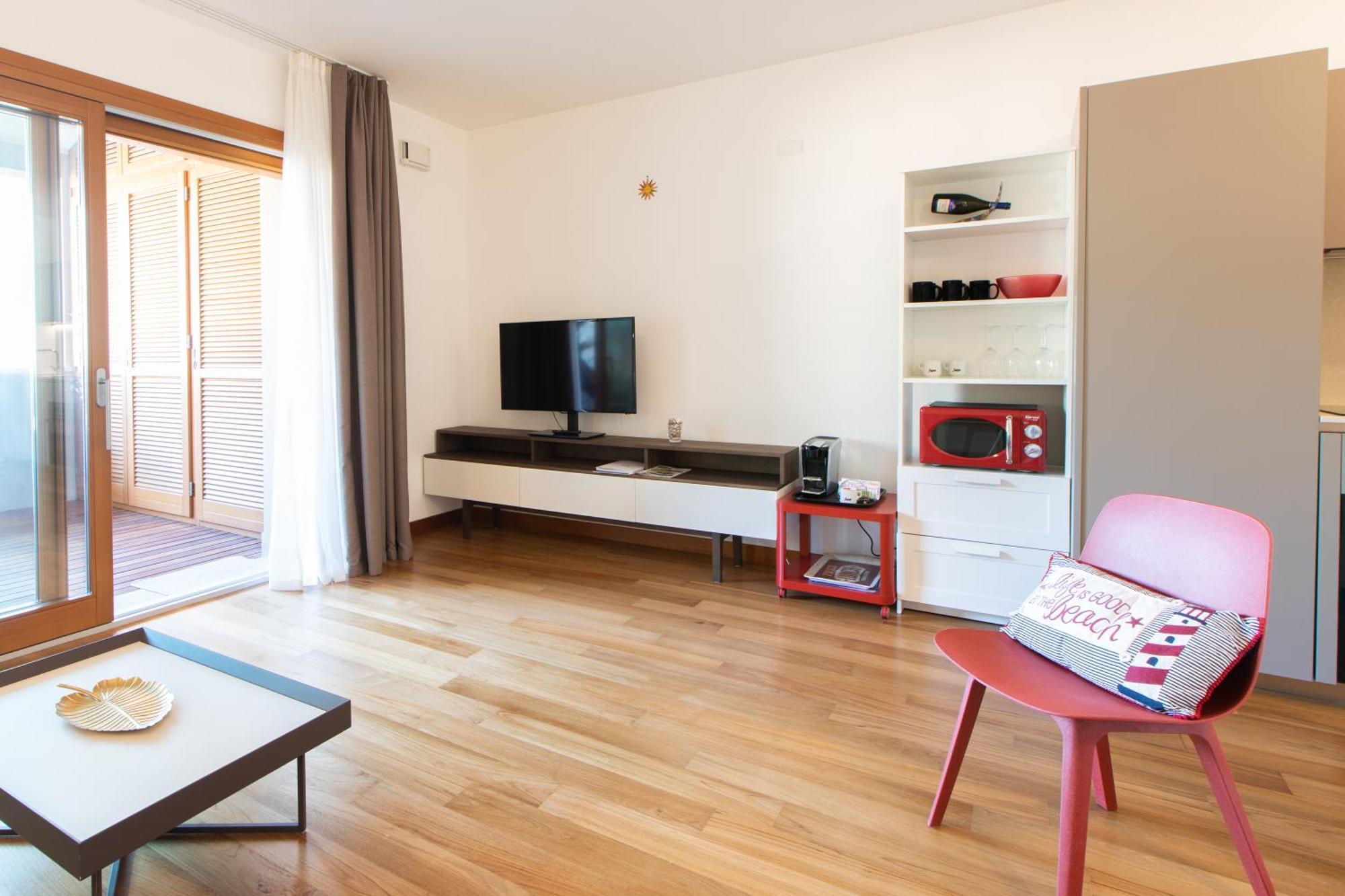 Portopiccolo Avolare Apartments In Borgo Систияна Екстериор снимка