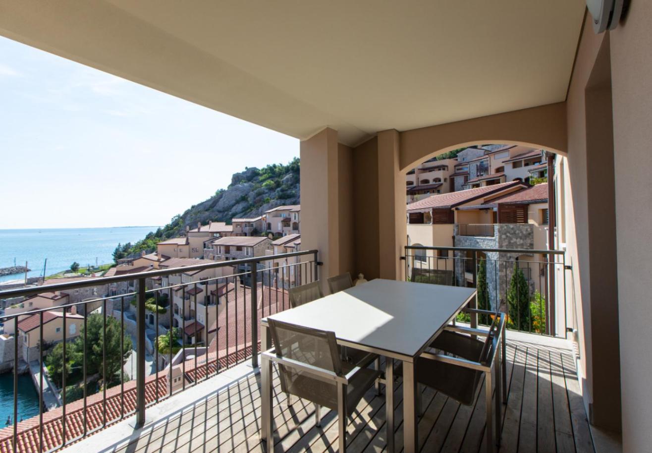 Portopiccolo Avolare Apartments In Borgo - Beach Included Систияна Стая снимка