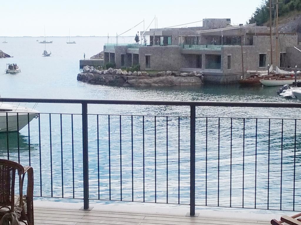 Portopiccolo Avolare Apartments In Borgo - Beach Included Систияна Екстериор снимка